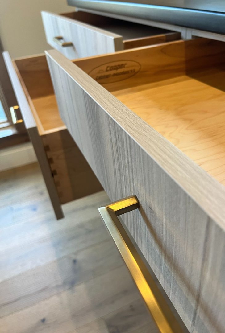 Top Knobs Serene Lydia cabinet pull in Honey Bronze, featuring a warm, elegant finish that enhances cabinetry with a subtle, sophisticated touch. Ideal for both traditional and modern kitchen designs.