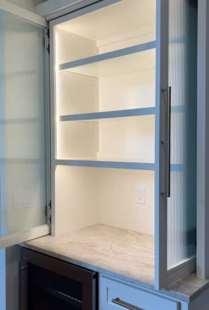 KV 8092 pocket door slides designed for smoothly operating concealed pocket doors, offering durable and quiet sliding mechanisms, perfect for space-saving interior door installations.