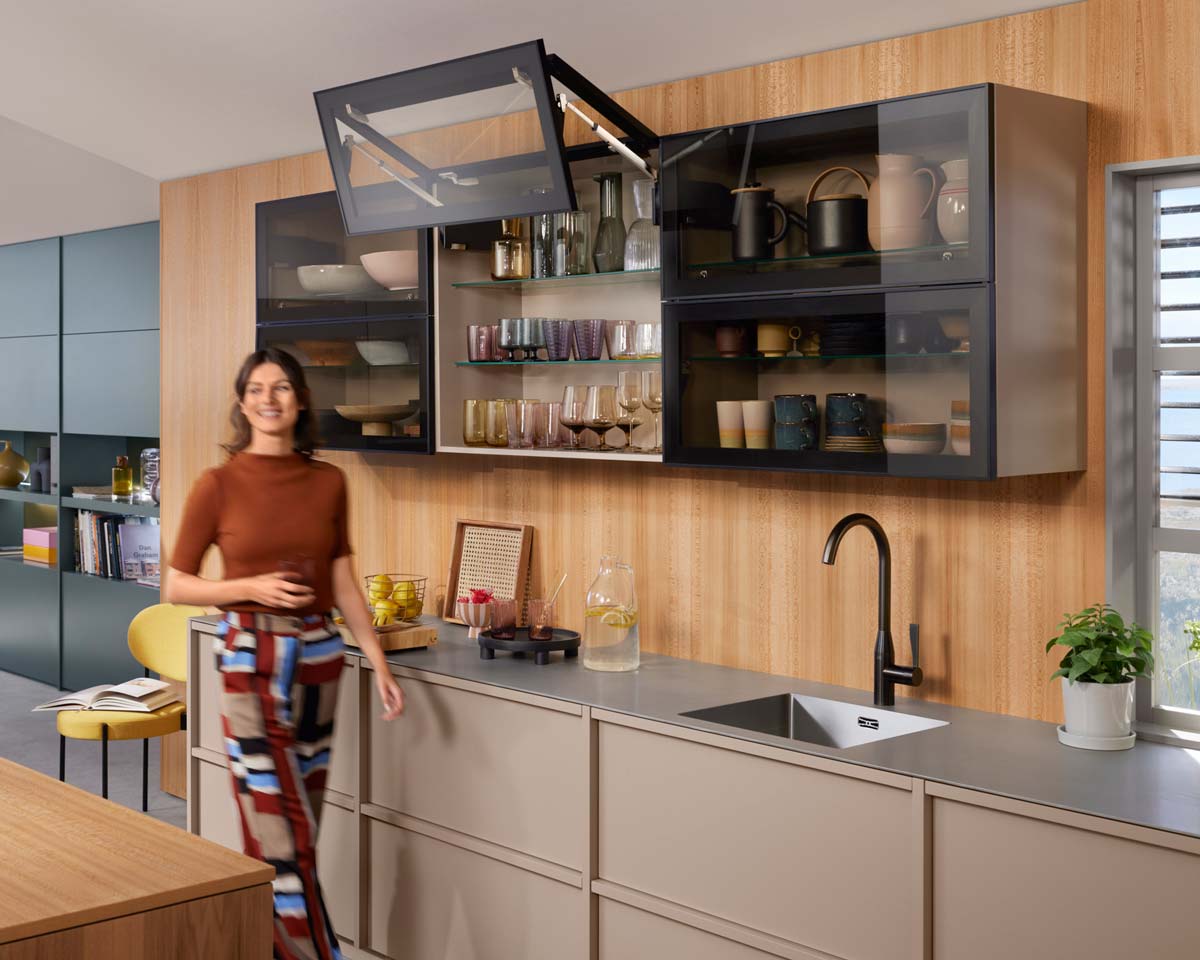 Blum 22F2500 - AVENTOS HF top Bi-Fold Lift Mechanism Set, Power