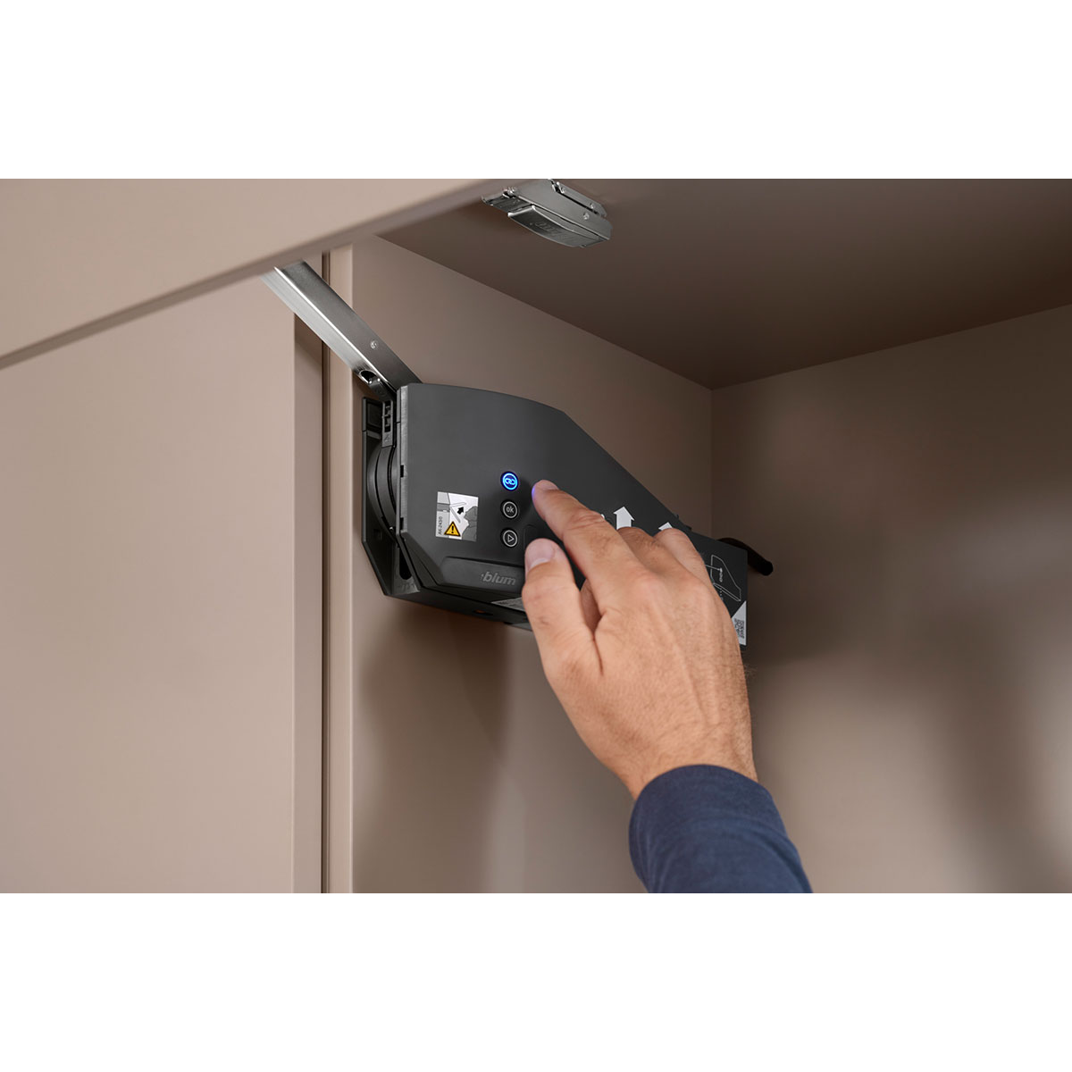 Blum 22F2500 - AVENTOS HF top Bi-Fold Lift Mechanism Set, Power
