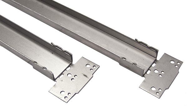Does this come with the "drawer members" that attach to the drawer itself?