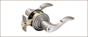 Emtek Cortina Keyed Entry Door Leverset (Keyed Entry - French Antique - Left - 2-3/8in. Backset) Questions & Answers