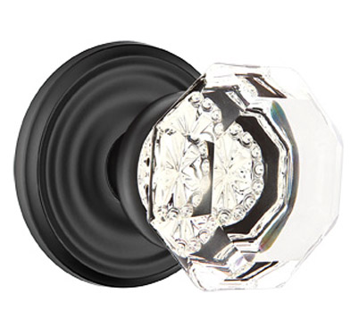 How do I select the proper strike plate? Are there ootions?