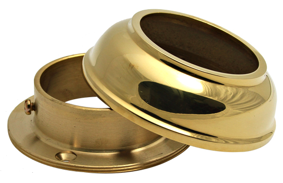 Are different sizes available for the 1 1 2 wall flange?