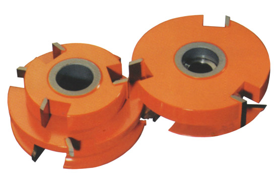 Do you have a tongue and groove cutter set for a 3/4" spindle shaper?