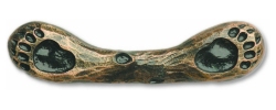 What does the side view look like?  Does it have anything where it can catch clothing on it?